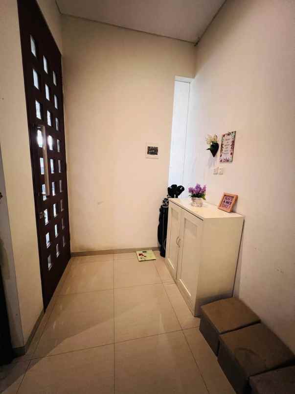 dijual rumah pisces ploso timur