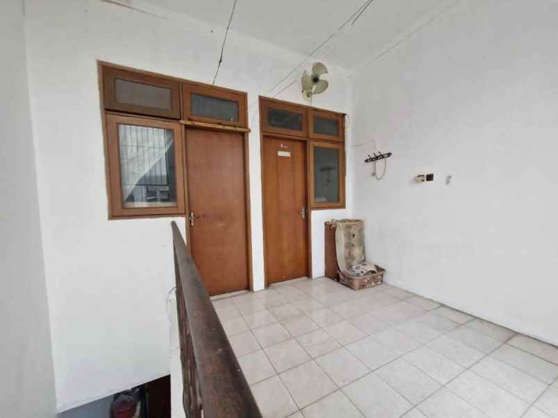 dijual rumah pondok bambu