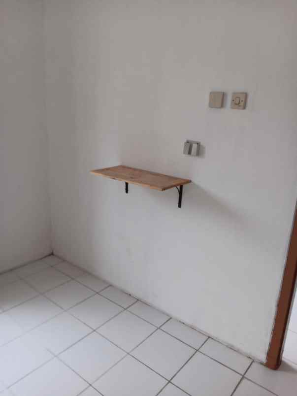 dijual rumah pondok kacang timur