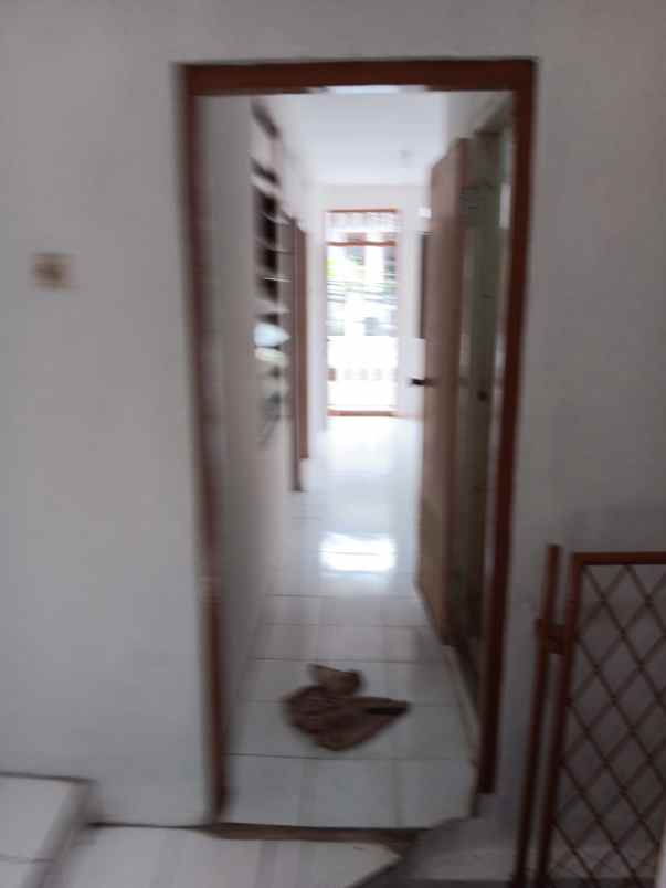 dijual rumah pondok kacang timur