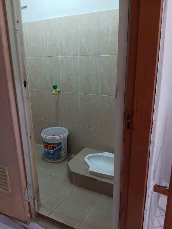 dijual rumah pondok kacang timur