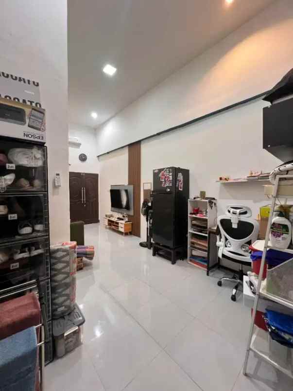 dijual rumah pondok kacang timur