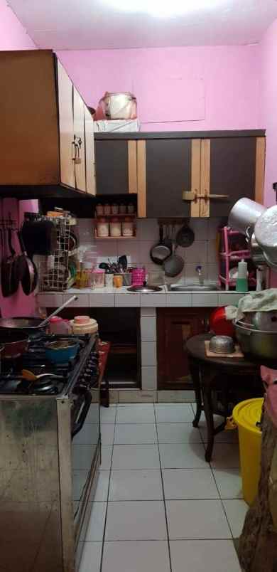 dijual rumah pondok kelapa