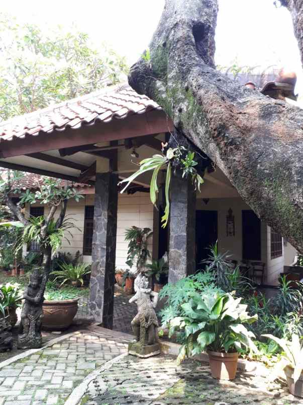 dijual rumah pondok labu