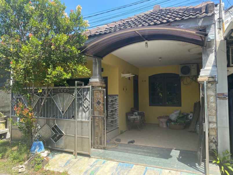 dijual rumah pondok wage indah