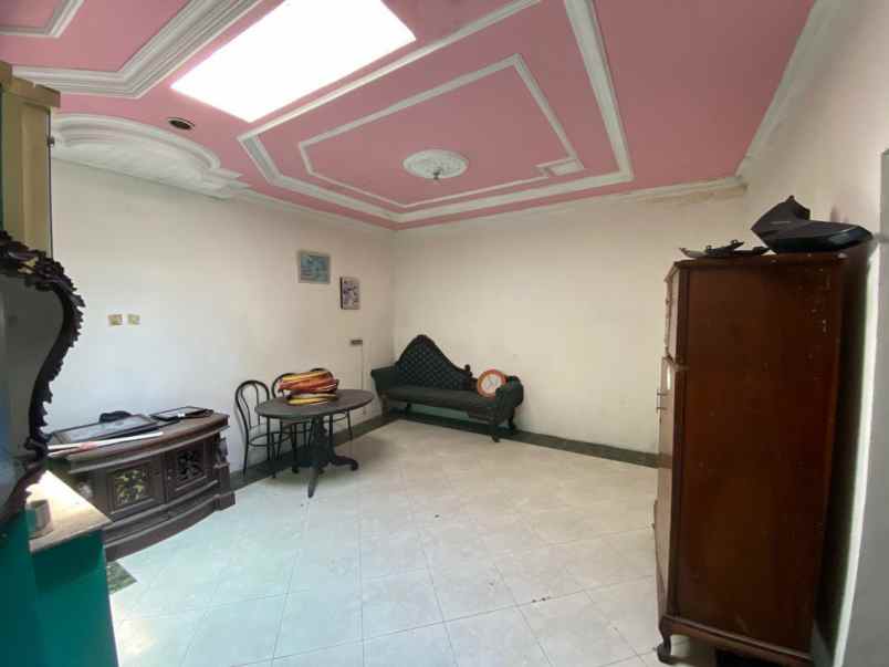 dijual rumah pondok wage indah
