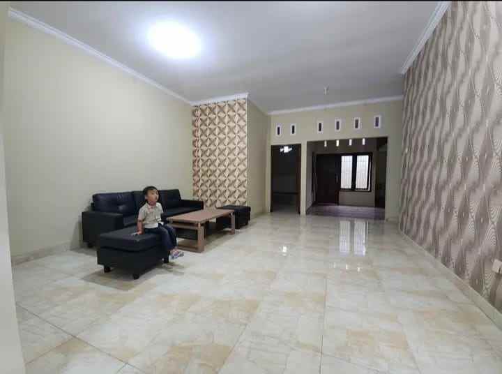 dijual rumah potorono