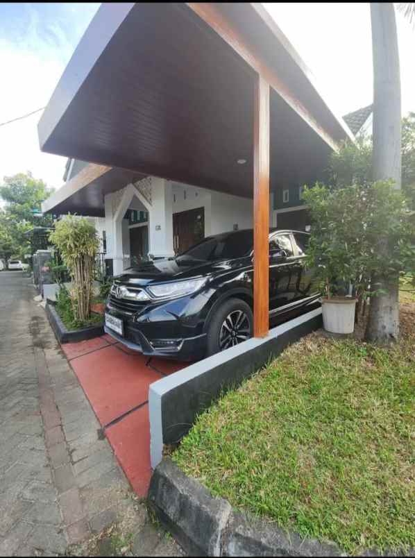 dijual rumah potorono