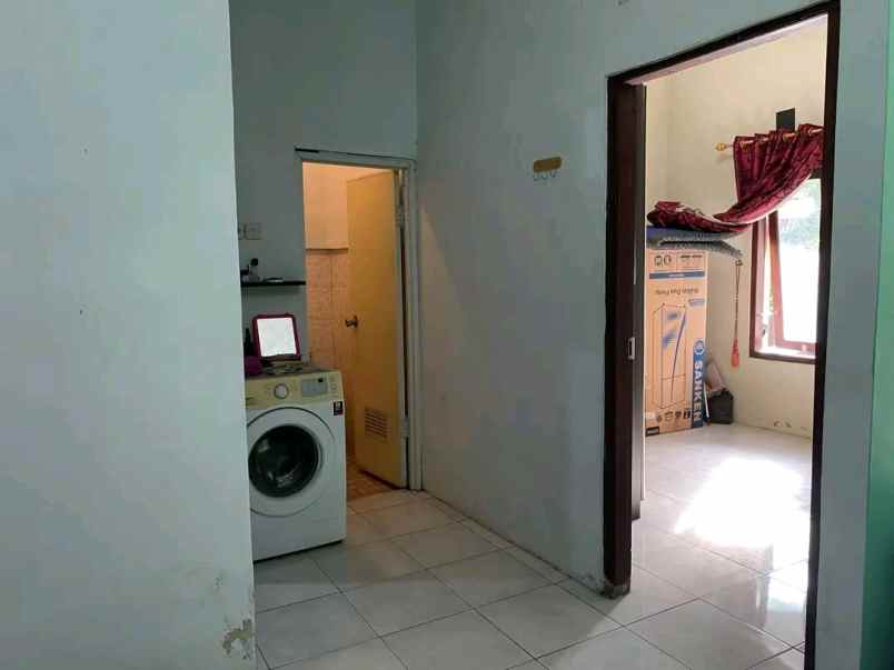 dijual rumah purwomartani