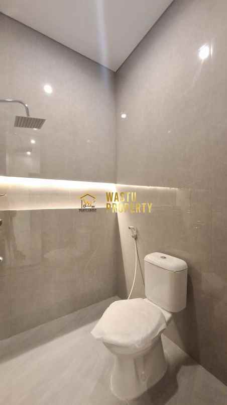 dijual rumah purwomartani kalasan