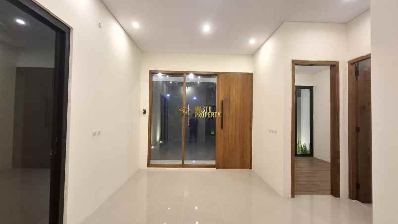 dijual rumah purwomartani kalasan