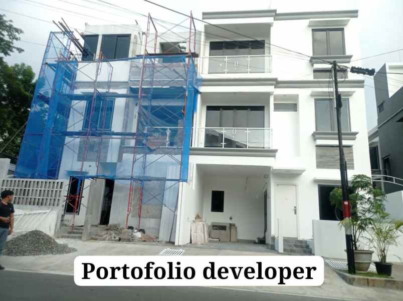 dijual rumah rawasari