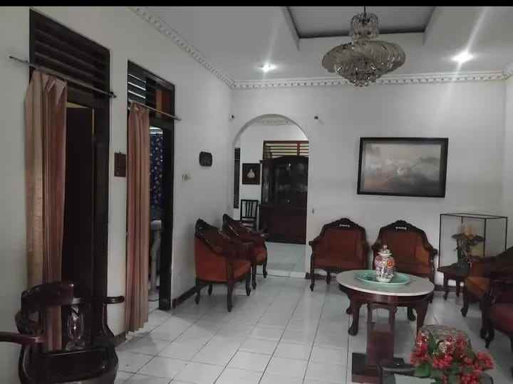 dijual rumah rawasari