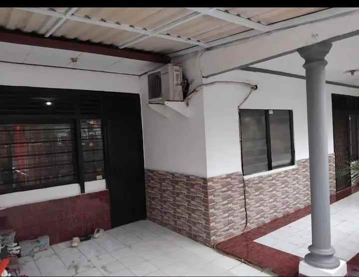 dijual rumah rawasari