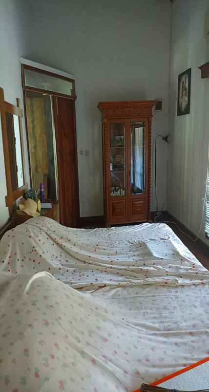 dijual rumah riung hegar