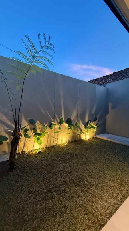 dijual rumah rs arturo s
