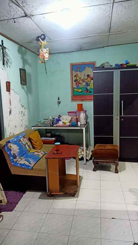 dijual rumah rungkut asri