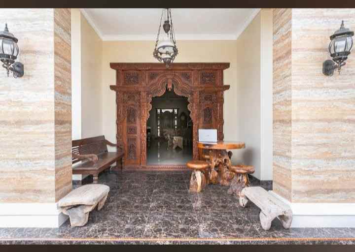 dijual rumah sawunggaling banyumanik