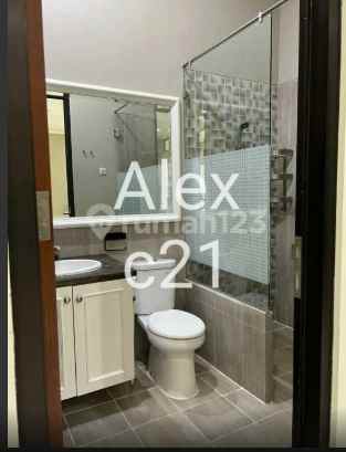 dijual rumah senopati