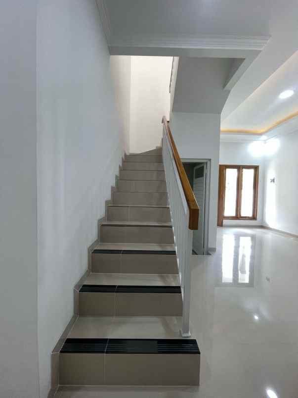 dijual rumah sidoarum godean sleman