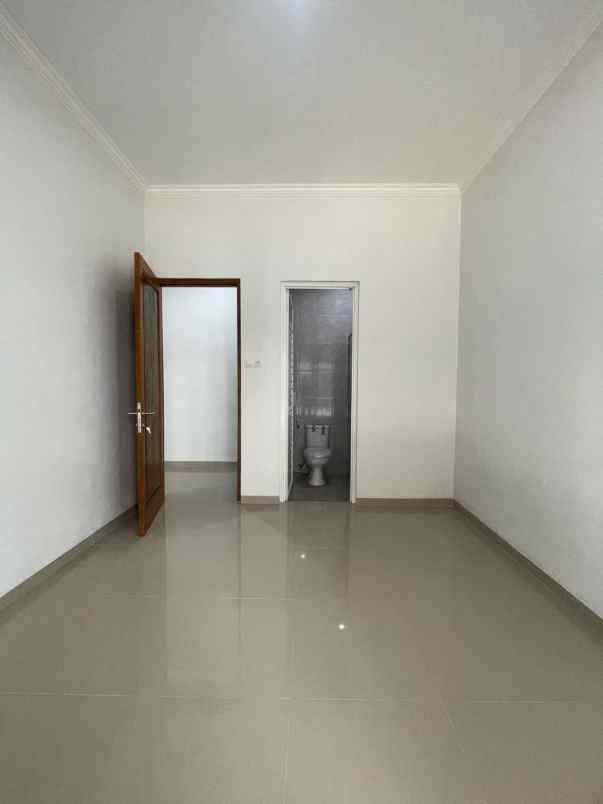 dijual rumah sidoarum godean sleman