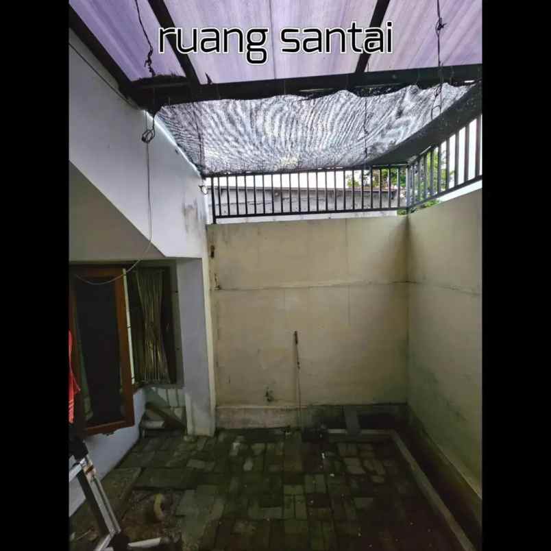 dijual rumah sidomoyo