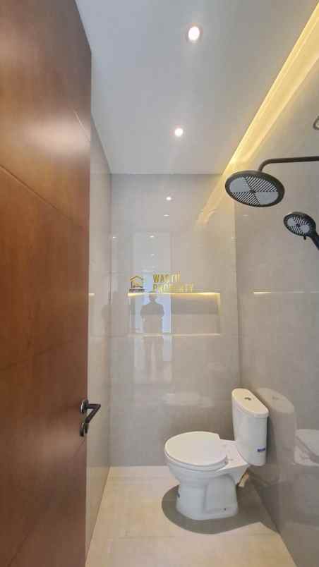 dijual rumah sinduharjo kec ngaglik kab