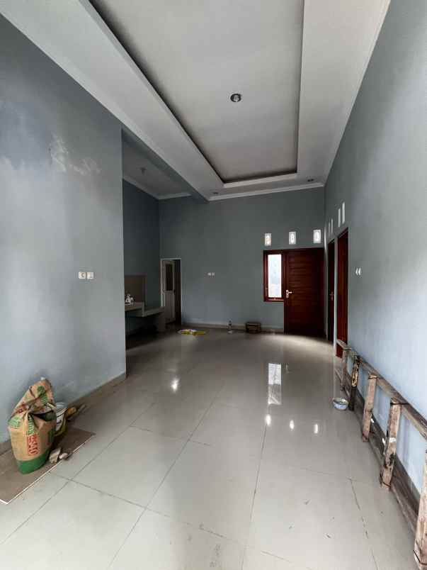 dijual rumah smpn 2 godean