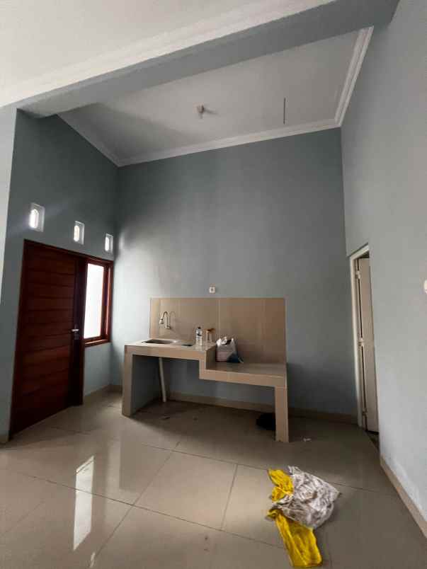 dijual rumah smpn 2 godean