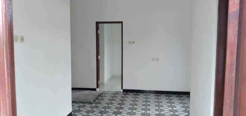 dijual rumah solodiran manisrenggo