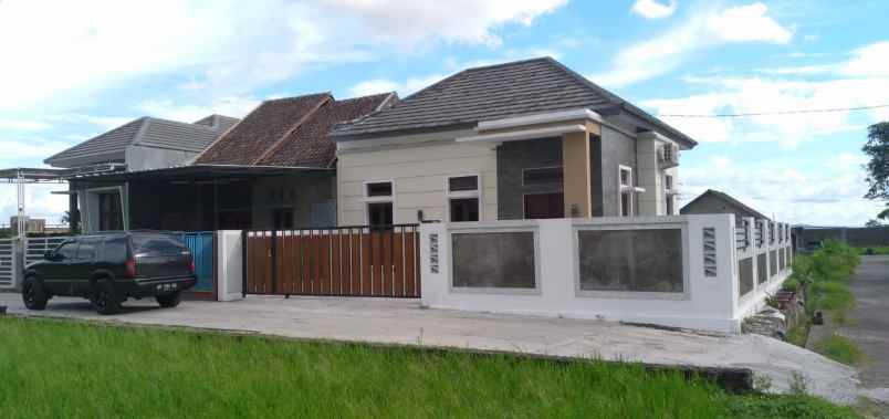 dijual rumah solodiran manisrenggo