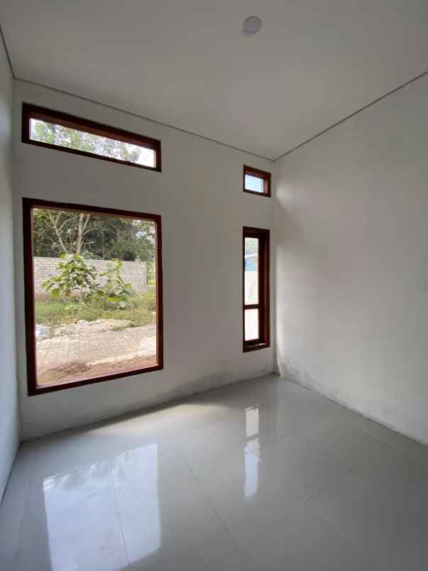 dijual rumah sumberharjo prambanan
