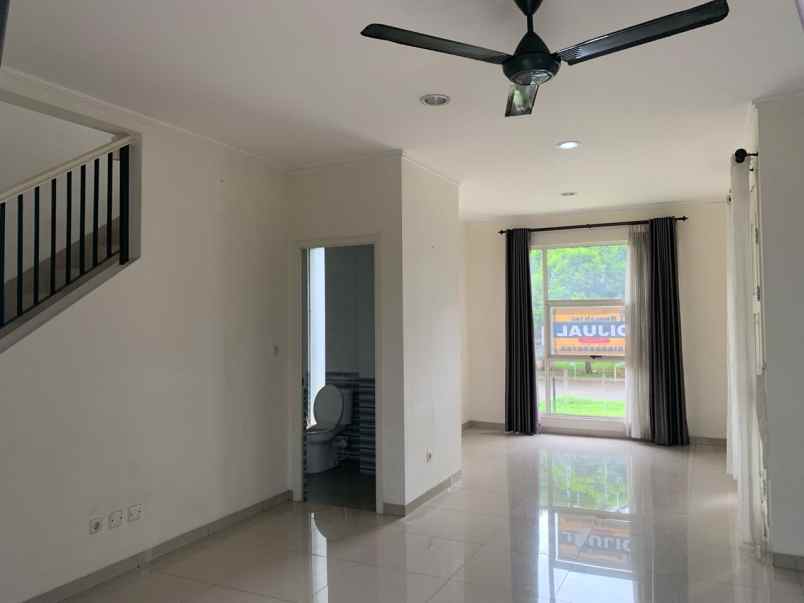dijual rumah suvarna sutera cluster bahana