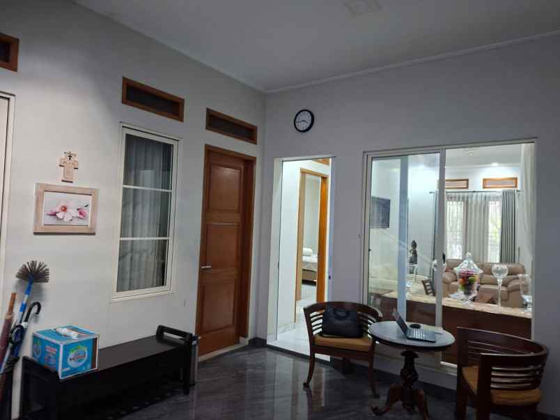 dijual rumah taman cikas galaxy bekasi