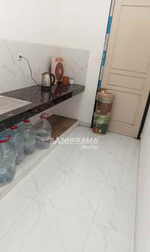 dijual rumah tanah baru beji depok
