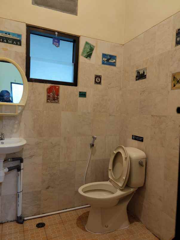 dijual rumah villa kusuma agro