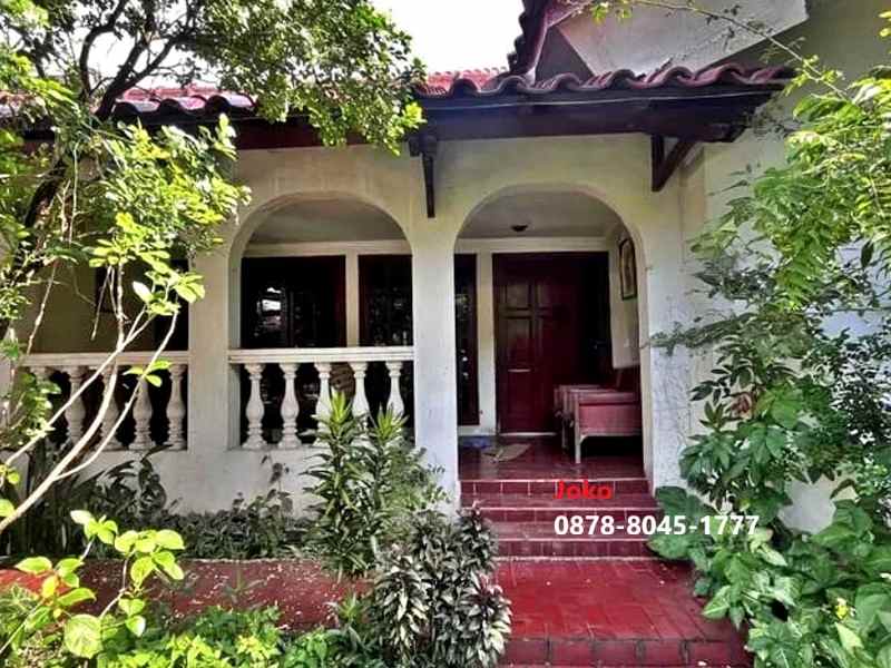 dijual rumah villa pejaten mas