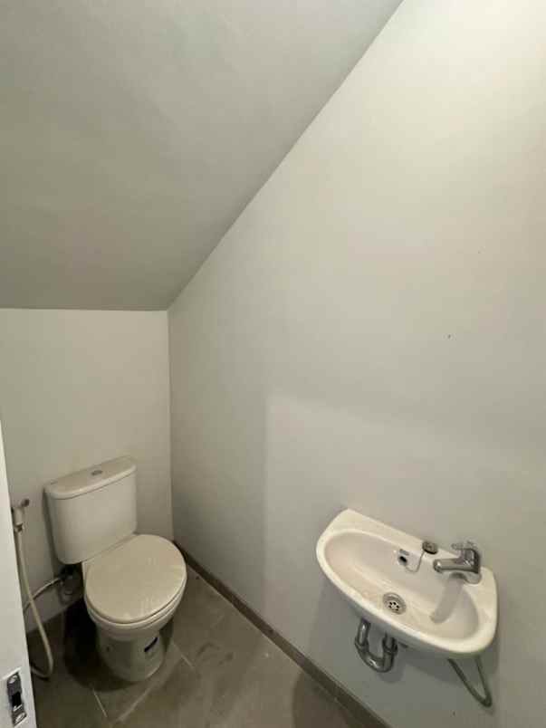 dijual rumah wisata bukit mas 2