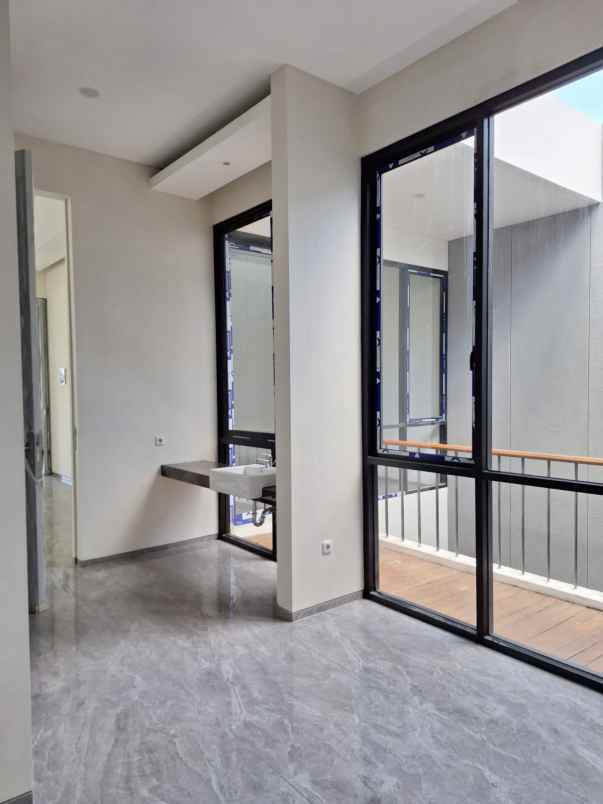 dijual rumah wisata bukit mas alexandria