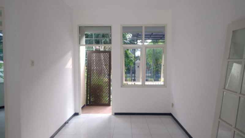 dijual rumah wonorejo permai nirwana