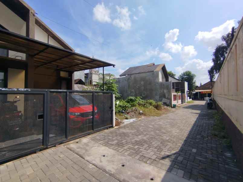 dijual tanah 500 meter ke ringroad