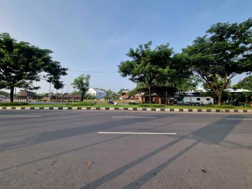 dijual tanah di pinggir jalan raya solo baru sukoharjo