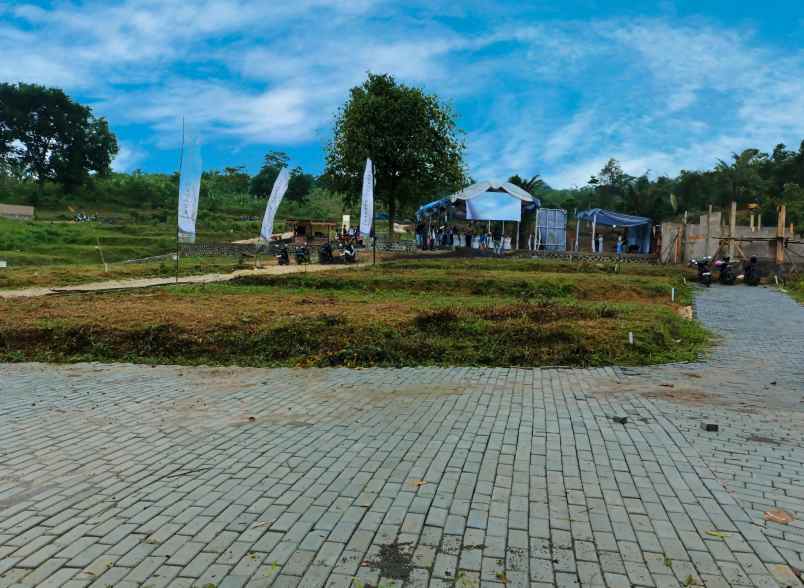 dijual tanah jl desa sukamakmur puncak