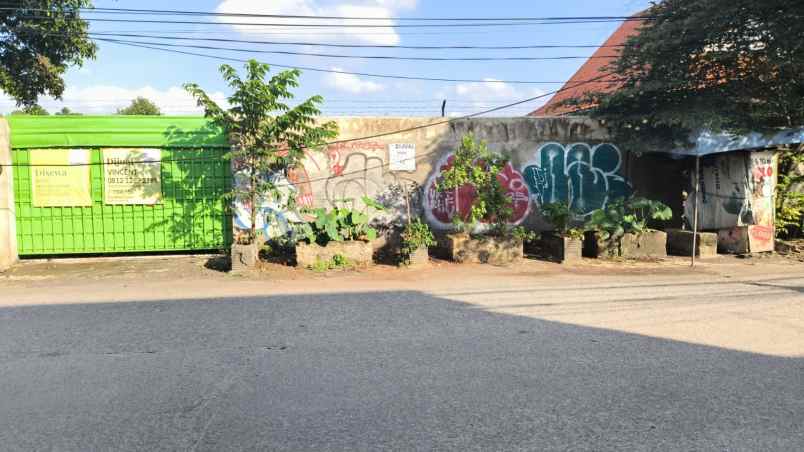 dijual tanah jl h adam malik