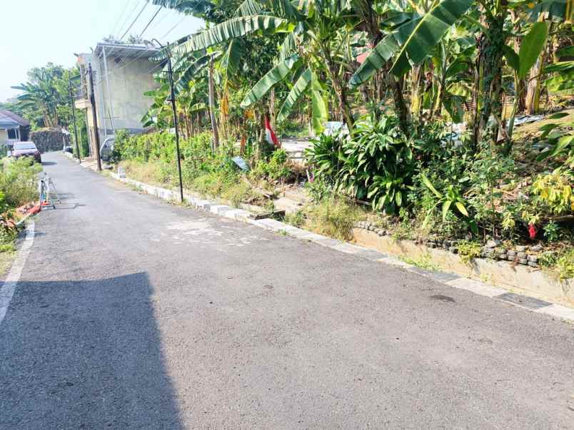dijual tanah manyaran