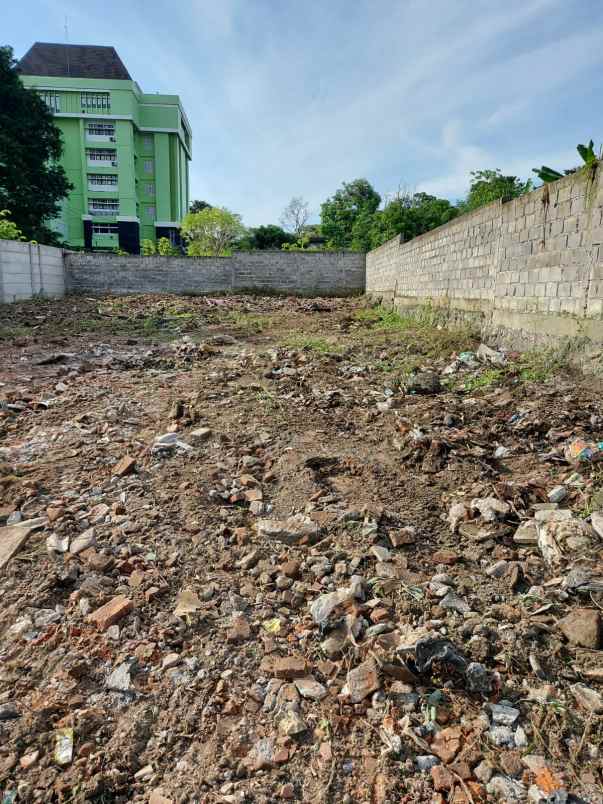 dijual tanah strategis timur pas kampus uns solo