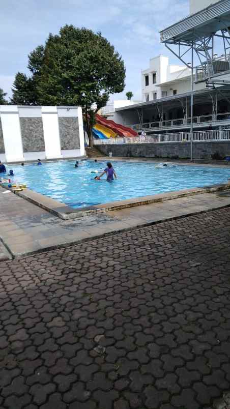 dijual tempat usaha kolam renang di kota cimahi utara