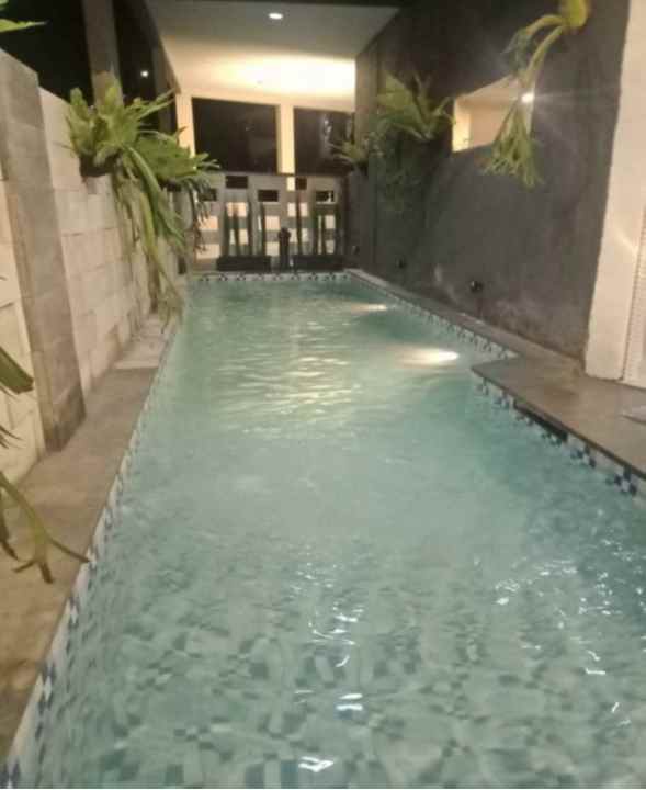 dijual villa abdul gani atas