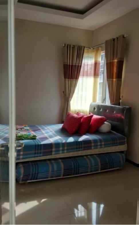 dijual villa abdul gani atas