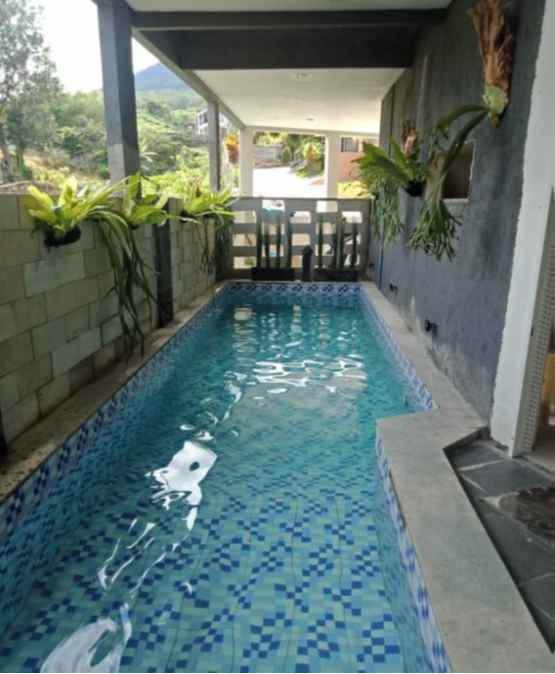 dijual villa abdul gani atas